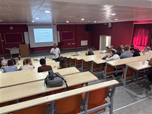 Fakültemizde Herkes İçin 21. Yüzyıl Becerileri adlı Erasmus+ Karma Yoğun Programı düzenlenmiştir.