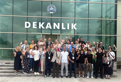 Fakültemizde Herkes İçin 21. Yüzyıl Becerileri adlı Erasmus+ Karma Yoğun Programı düzenlenmiştir.