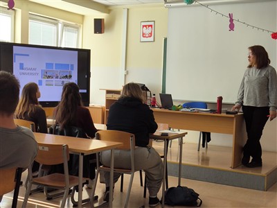 Bölümümüz Akademisyenlerinden Doç. Dr. Zeynep Çetin Köroğlu Erasmus+ Kapsamında Polonya'da Ders Verdi
